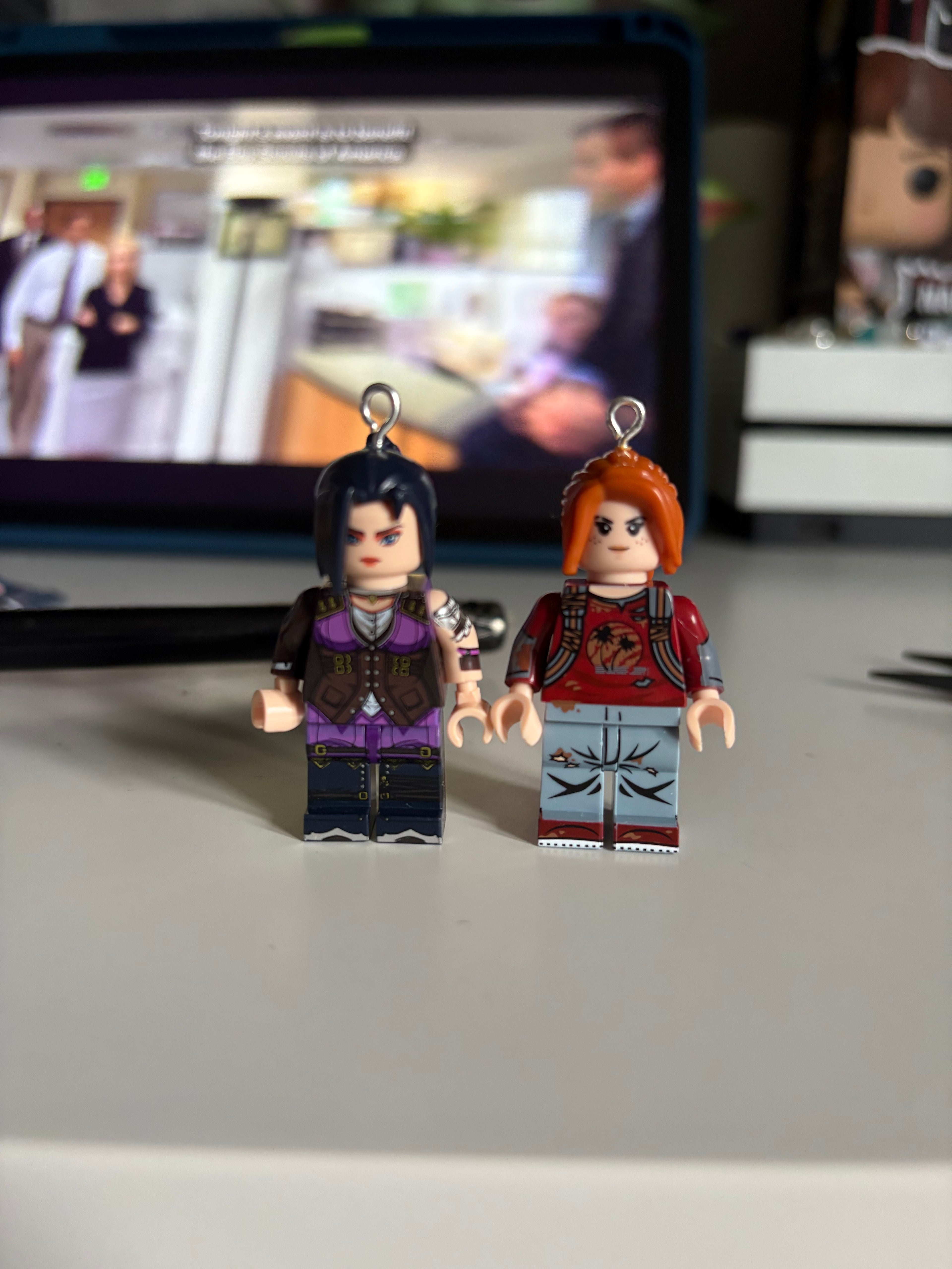 Caitlyn ‘cupcake’ Arcane Kiramman video game inspired handmade minifigure keyring